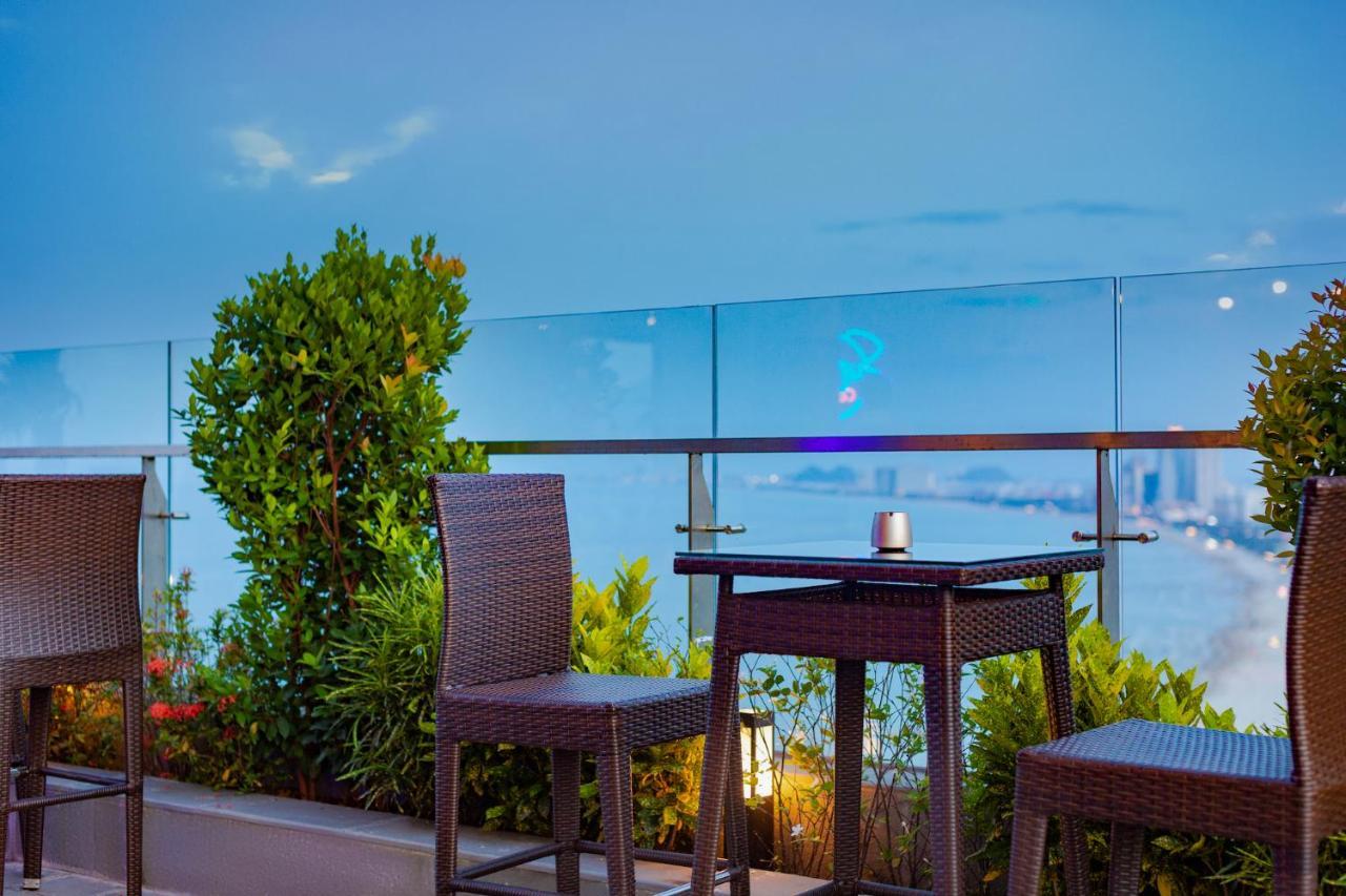 Peninsula Hotel Danang 外观 照片