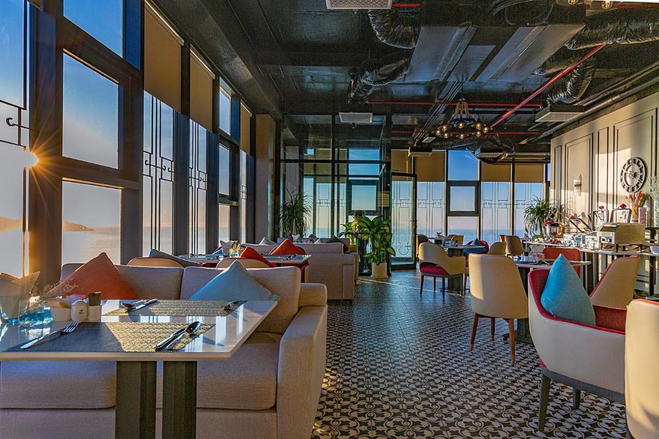 Peninsula Hotel Danang 外观 照片