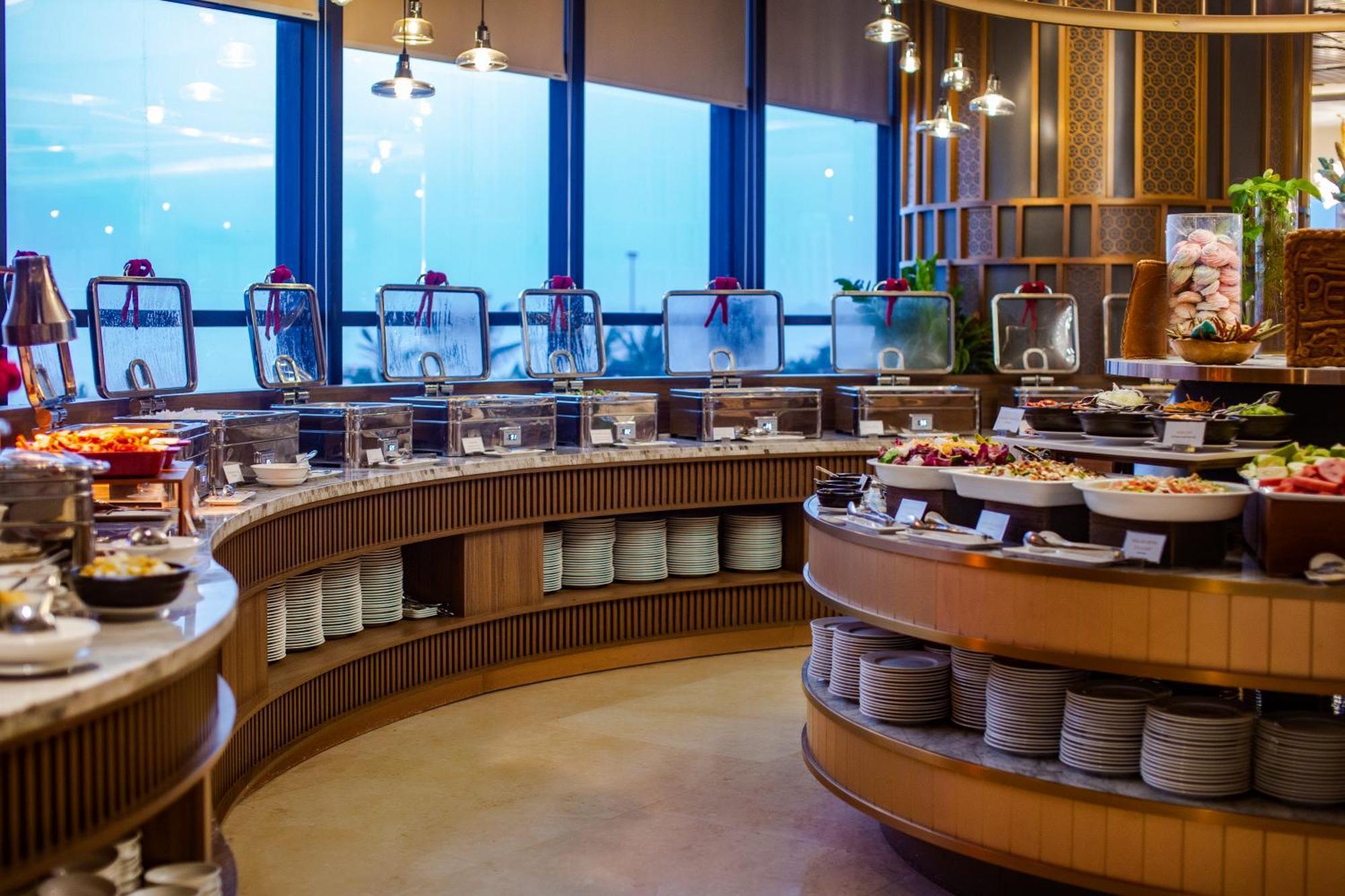 Peninsula Hotel Danang 外观 照片